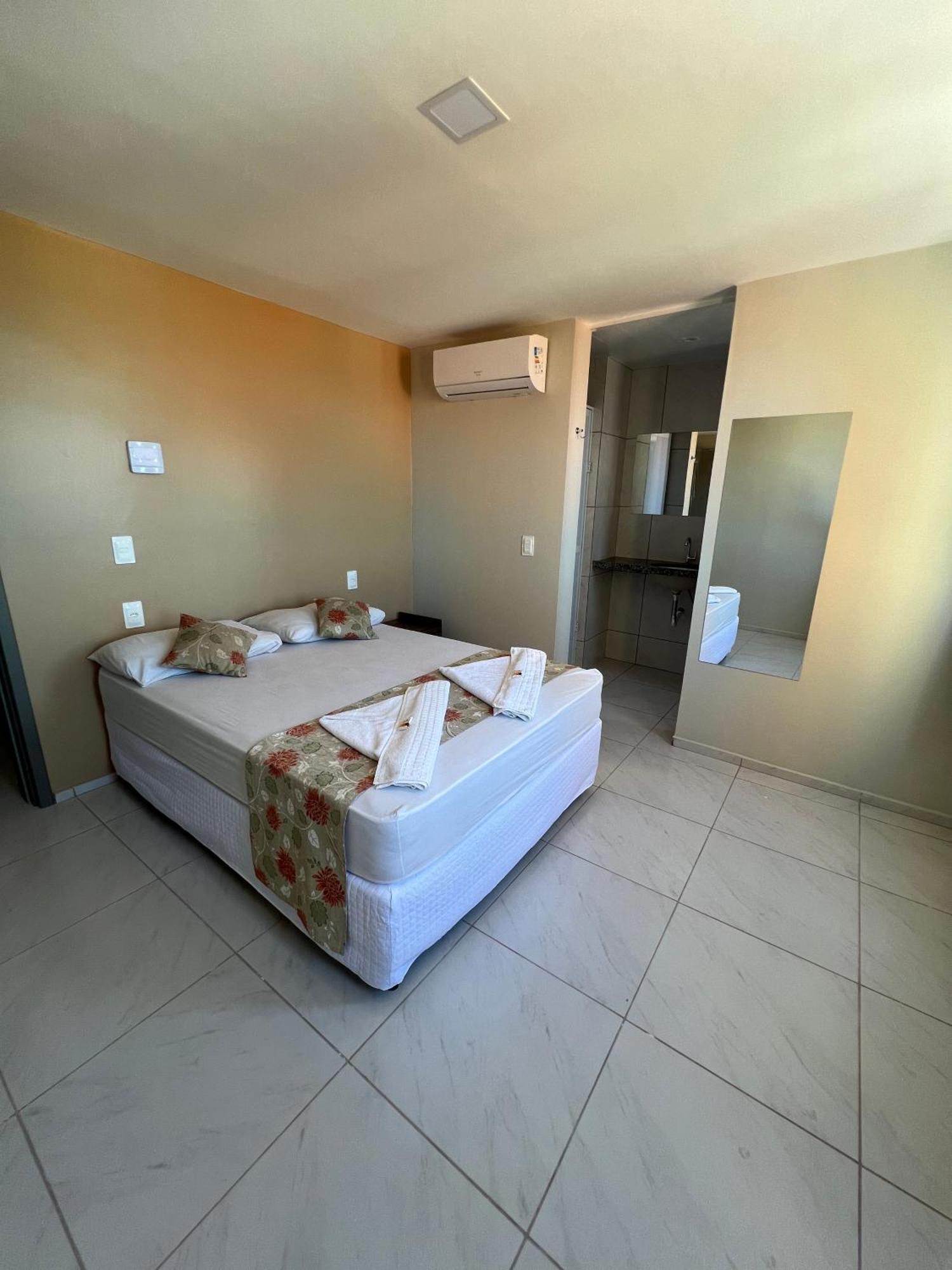 Room with Sea View,1537260328:JPEG