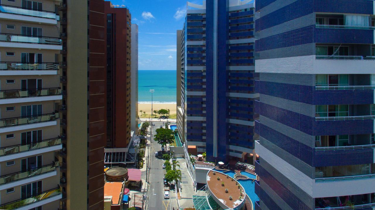 Quarto com Cama Queen-size com Vista Parcial do Mar